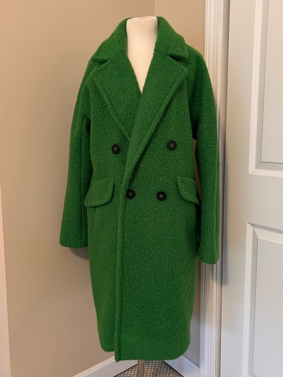 BCBGeneration Jackets & Blazers - BCBGeneration Emerald Green boucle knit Coat